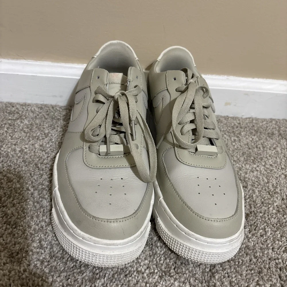 Nike Air Force 1 Low Pixel Stone Bone Summit White‎ (Women's) 11 CK6649-104